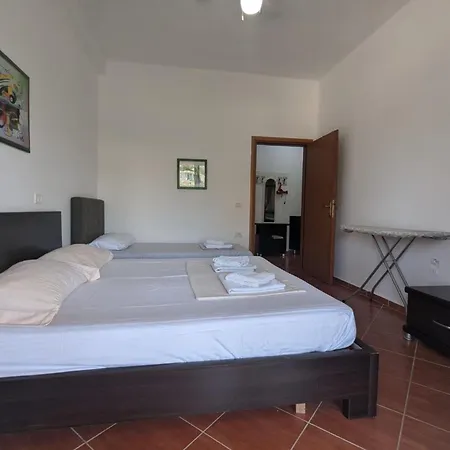 Friend Family Apartment Himare