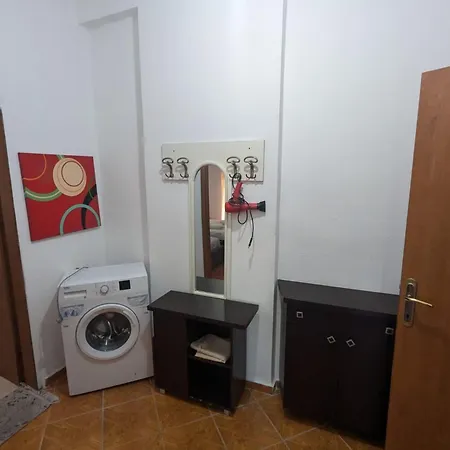 Friend Family Apartment Himare Himare Fshat